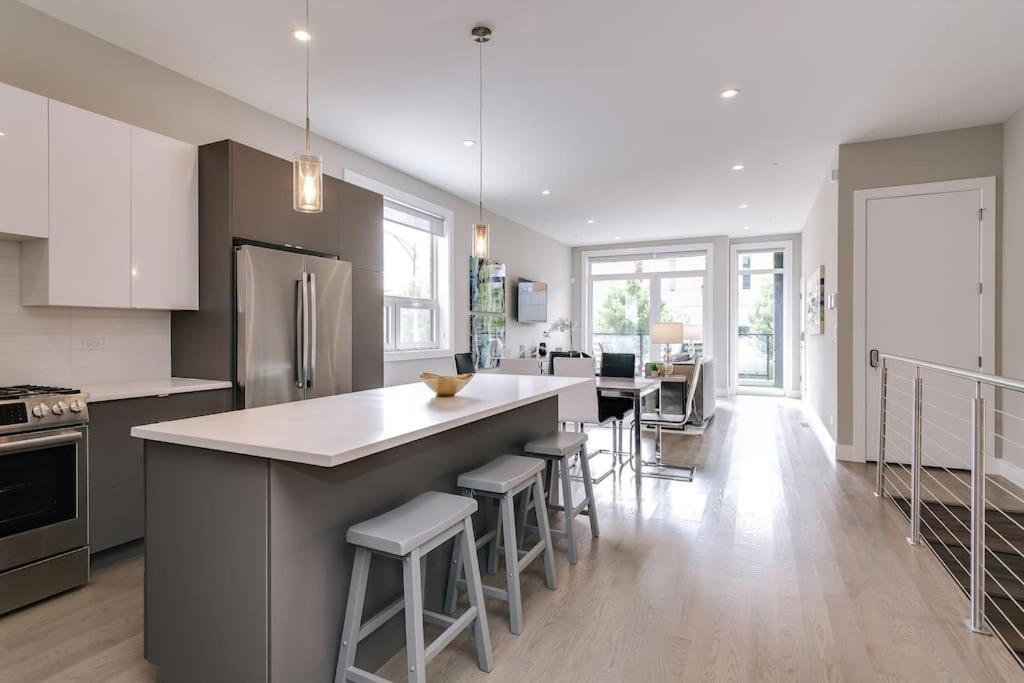 Stunning Duplex Condo #1 - Downtown River North Chicago Eksteriør billede